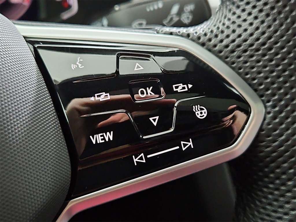 Thumbnail: 2023 Volkswagen Arteon - 32