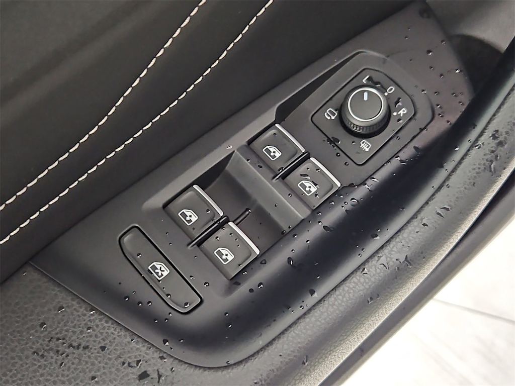 Thumbnail: 2023 Volkswagen Arteon - 26