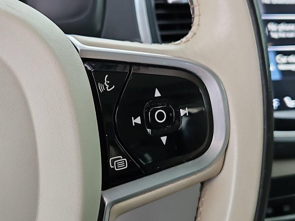 Thumbnail: 2020 Volvo XC90 - 30