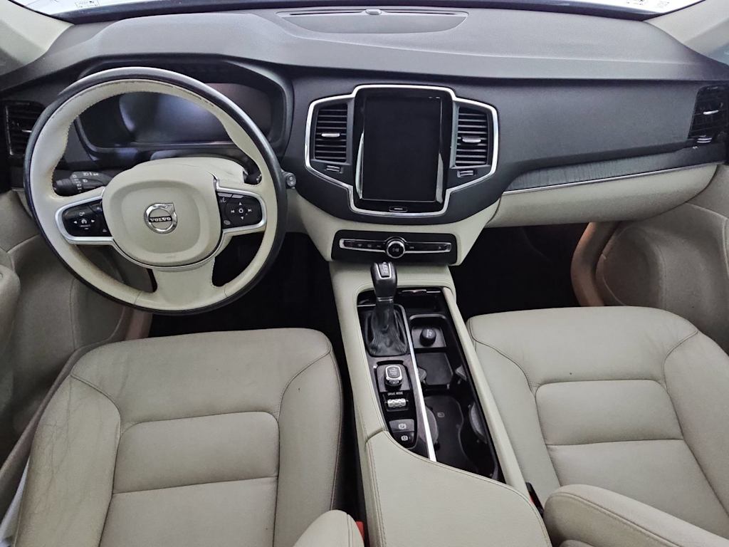 Thumbnail: 2020 Volvo XC90 - 10