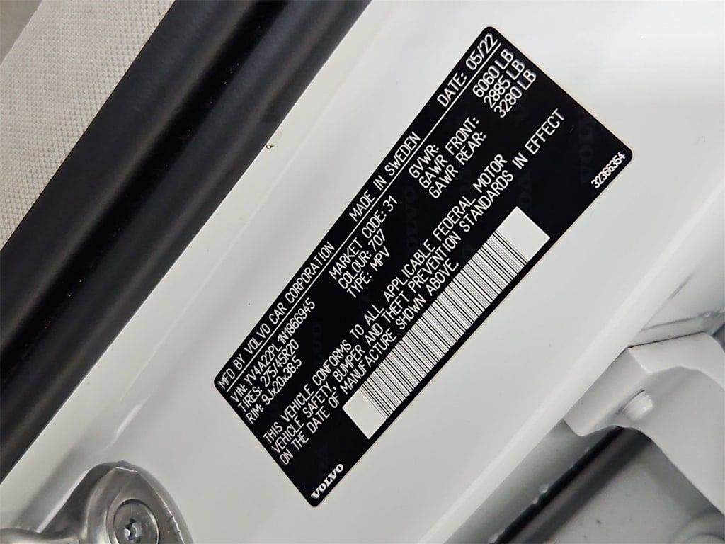 Thumbnail: 2022 Volvo XC90 - 20