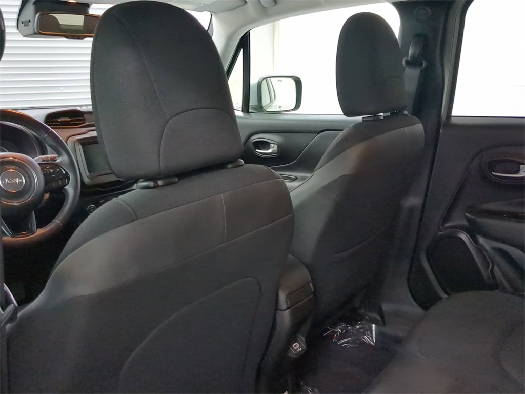 Thumbnail: 2020 Jeep Renegade - 12