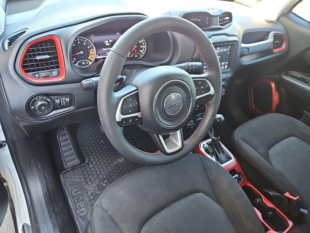 Thumbnail: 2020 Jeep Renegade - 2