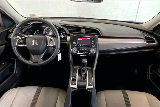 Thumbnail: 2016 Honda Civic - 10