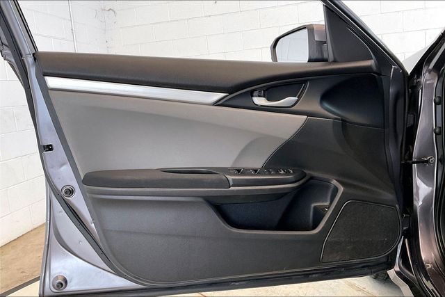Thumbnail: 2016 Honda Civic - 30