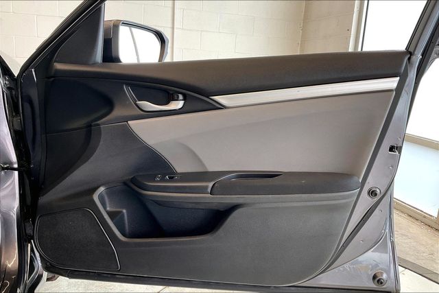 Thumbnail: 2016 Honda Civic - 31