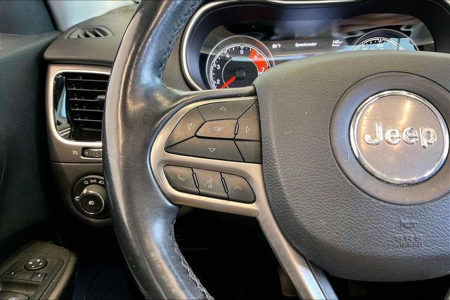 Thumbnail: 2019 Jeep Cherokee - 26