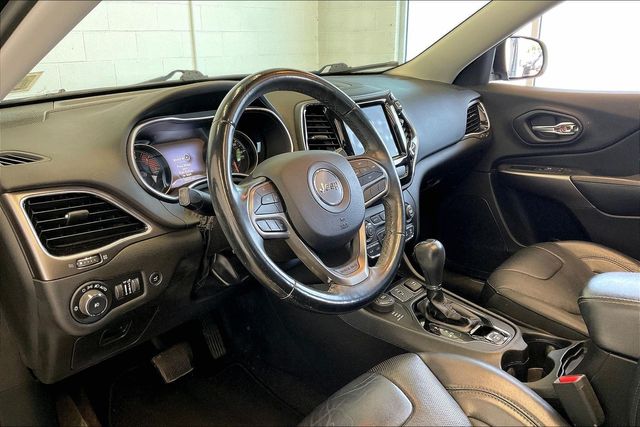 Thumbnail: 2019 Jeep Cherokee - 2