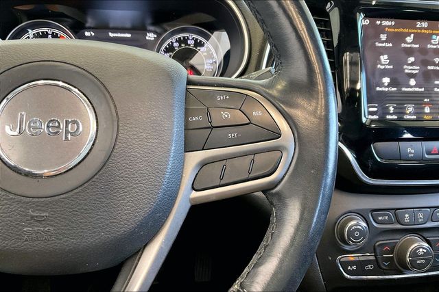 Thumbnail: 2019 Jeep Cherokee - 27