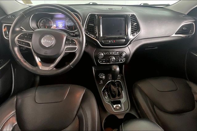 Thumbnail: 2019 Jeep Cherokee - 10