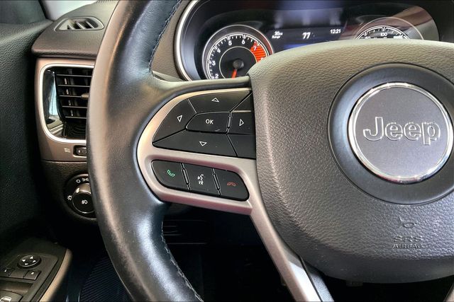 Thumbnail: 2019 Jeep Cherokee - 26
