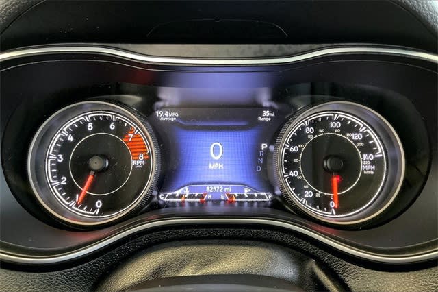 Thumbnail: 2020 Jeep Cherokee - 17