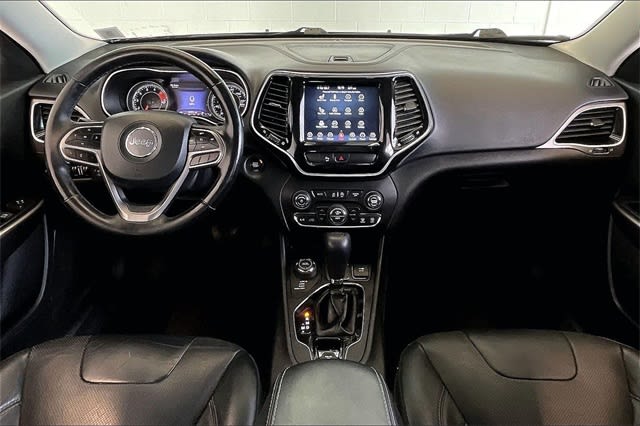 Thumbnail: 2020 Jeep Cherokee - 10