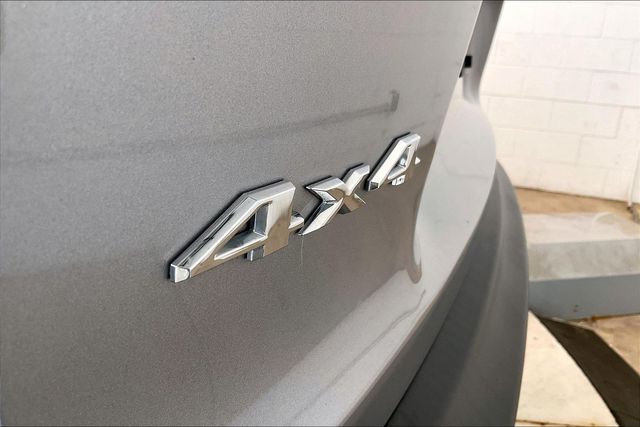 Thumbnail: 2019 Jeep Cherokee - 35