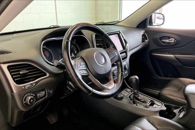 Thumbnail: 2019 Jeep Cherokee - 2