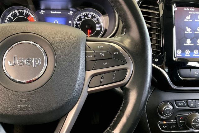 Thumbnail: 2019 Jeep Cherokee - 27