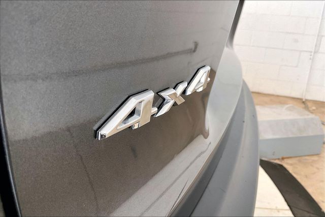 Thumbnail: 2019 Jeep Cherokee - 34