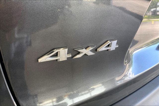 Thumbnail: 2019 Jeep Cherokee - 35