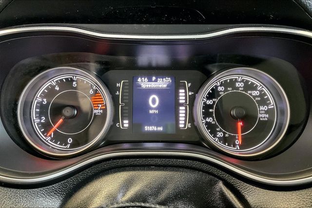 Thumbnail: 2019 Jeep Cherokee - 18