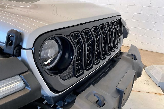 Thumbnail: 2024 Jeep Wrangler - 33