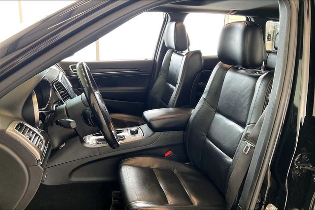 Thumbnail: 2019 Jeep Grand Cherokee - 11