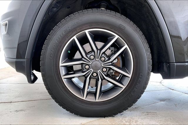 Thumbnail: 2019 Jeep Grand Cherokee - 8