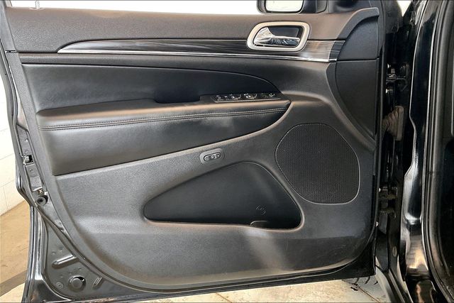 Thumbnail: 2019 Jeep Grand Cherokee - 29
