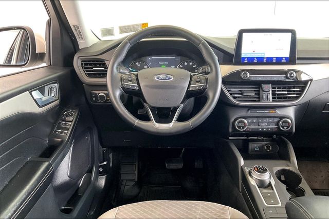 Thumbnail: 2021 Ford Escape - 14