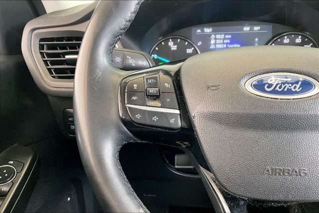 Thumbnail: 2021 Ford Escape - 26