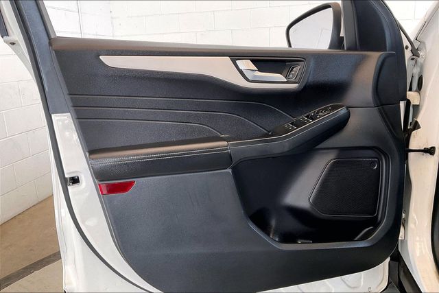Thumbnail: 2021 Ford Escape - 29