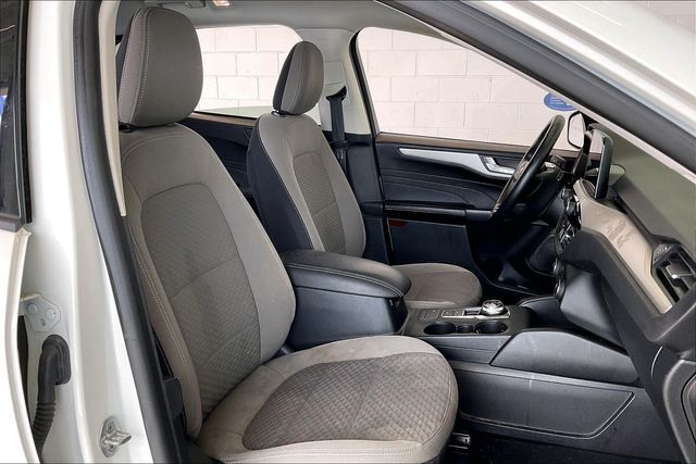 Thumbnail: 2021 Ford Escape - 21