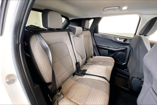 Thumbnail: 2021 Ford Escape - 25