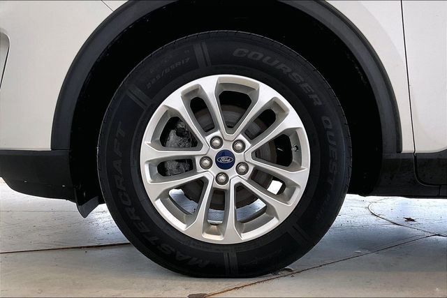 Thumbnail: 2021 Ford Escape - 8