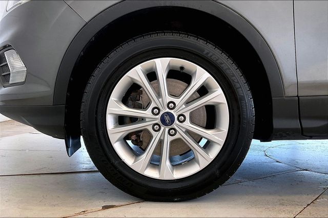 Thumbnail: 2018 Ford Escape - 8