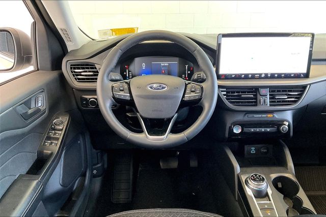Thumbnail: 2023 Ford Escape - 14