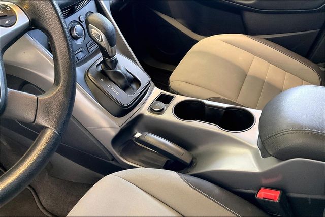 Thumbnail: 2015 Ford Escape - 16