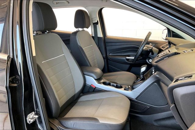 Thumbnail: 2015 Ford Escape - 20