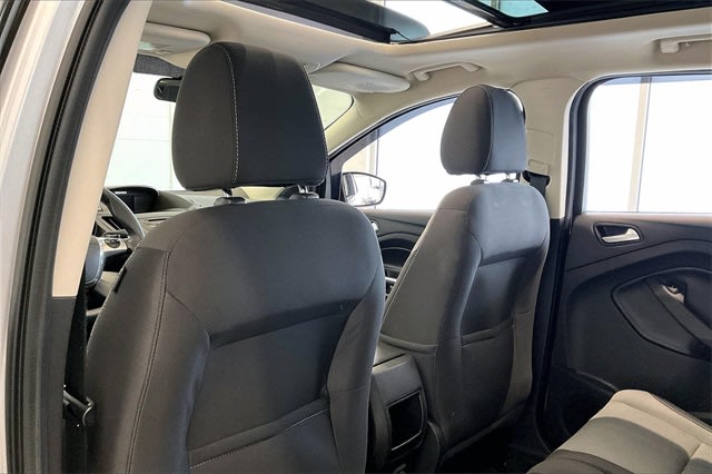 Thumbnail: 2015 Ford Escape - 13