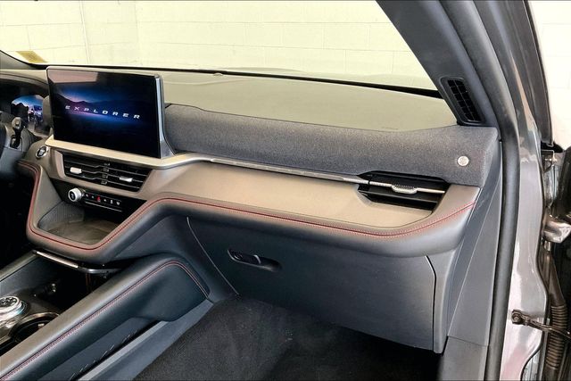 Thumbnail: 2025 Ford Explorer - 25
