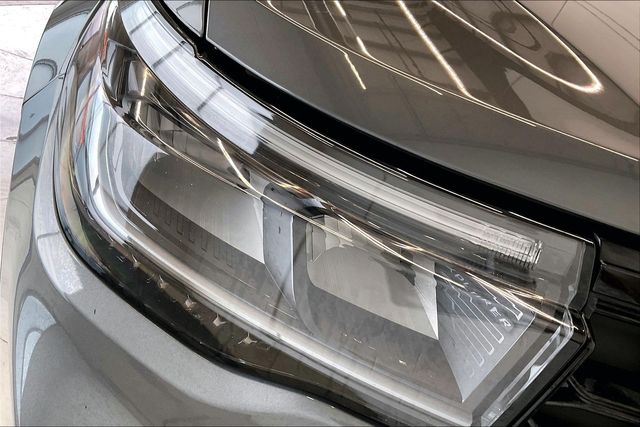 Thumbnail: 2025 Ford Explorer - 31