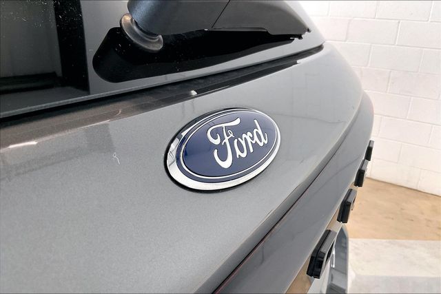 Thumbnail: 2025 Ford Explorer - 34
