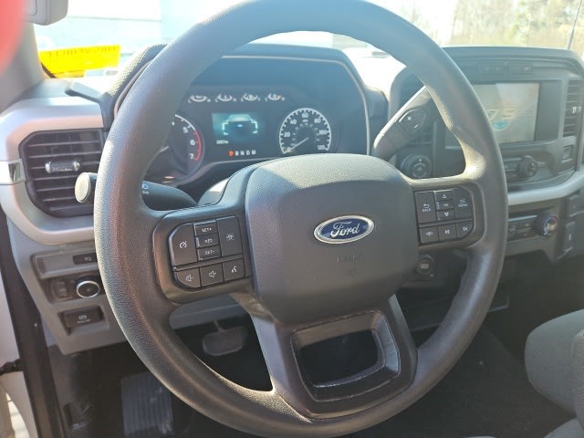 2023 Ford F-150 XLT 2