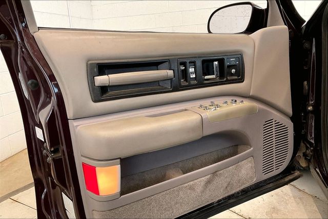 Thumbnail: 1995 Chevrolet Impala - 29