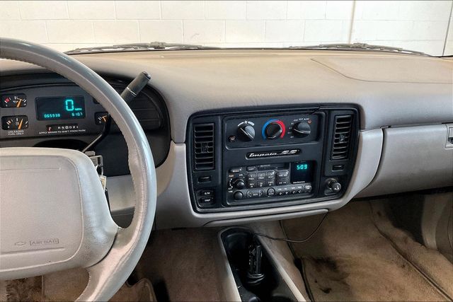Thumbnail: 1995 Chevrolet Impala - 15