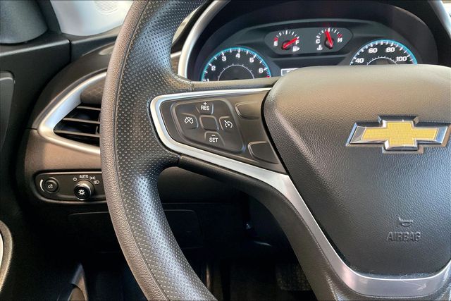 Thumbnail: 2022 Chevrolet Malibu - 27