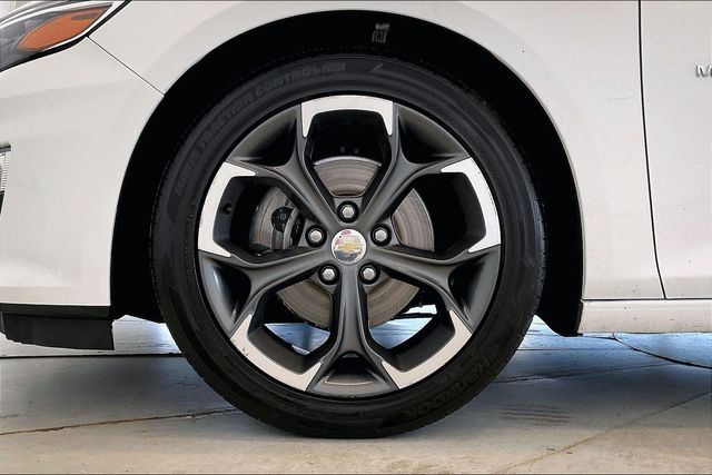 Thumbnail: 2022 Chevrolet Malibu - 8