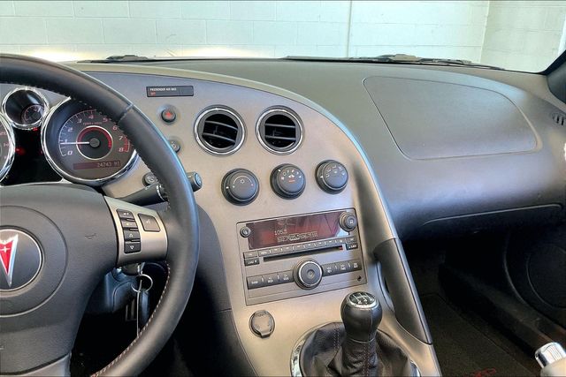 Thumbnail: 2007 Pontiac Solstice - 15