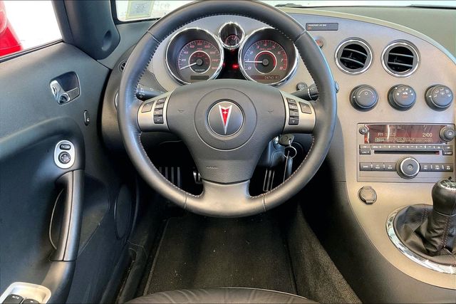 Thumbnail: 2007 Pontiac Solstice - 14