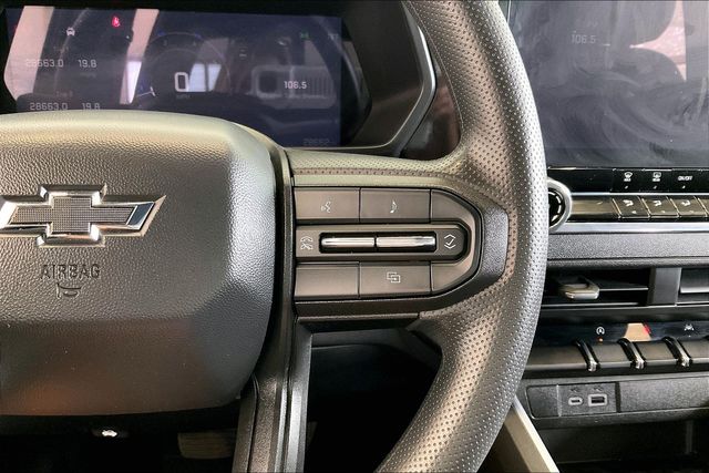 Thumbnail: 2024 Chevrolet Colorado - 28
