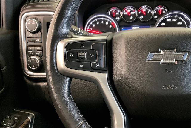 Thumbnail: 2020 Chevrolet Silverado 1500 - 26
